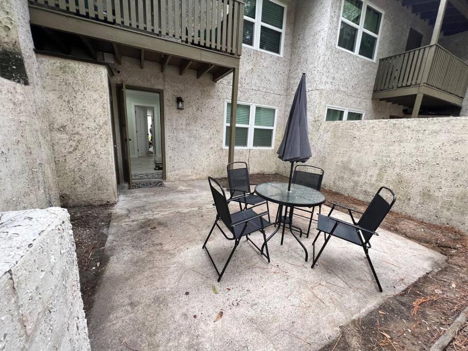 Tranquility In Paradise- 2 Bedroom Villa W/Parking Hilton Head Island Exterior photo